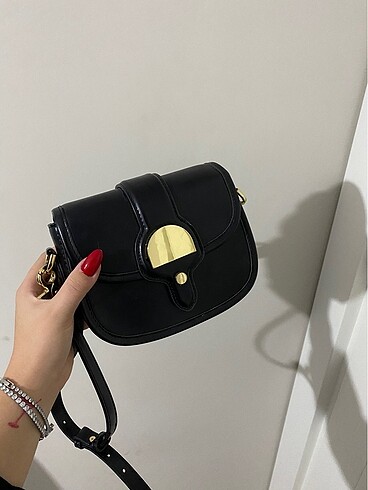 Zara deri altın detaylı çanta