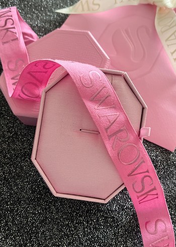 swarovski Pembe Swarovski Kurdeleli Kolye küpe set Takı Kutusu