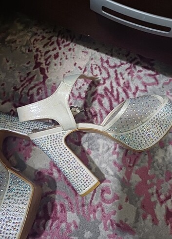 Gelinlik  teklife açığım uygun fiyata bırakıcam Acilll Satılık - Görsel 8