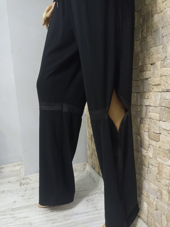 Siyah Yırtmaçlı Bol Kesim Kadın Kumaş Pantolon  LAMANTE - Görsel 2