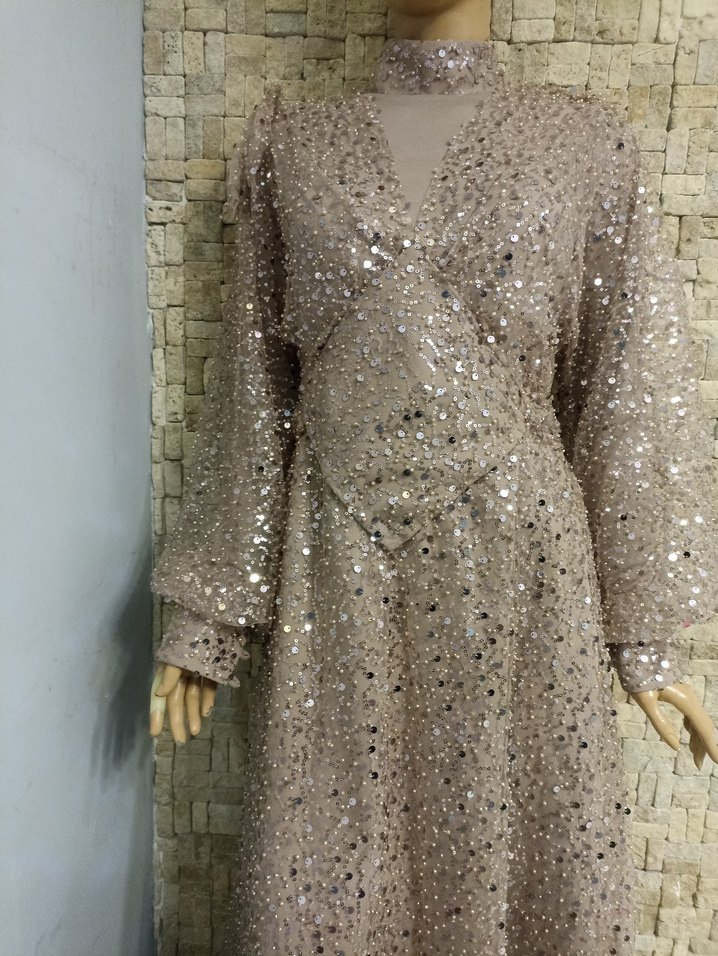 Bej Uzun Kollu Drapeli Abiye Elbise - Görsel 4