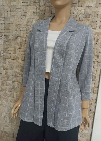 Gri Ekose Desenli Düğmeli Kadın Blazer