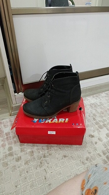 LC Waikiki Siyah kadın lcw marka bot 