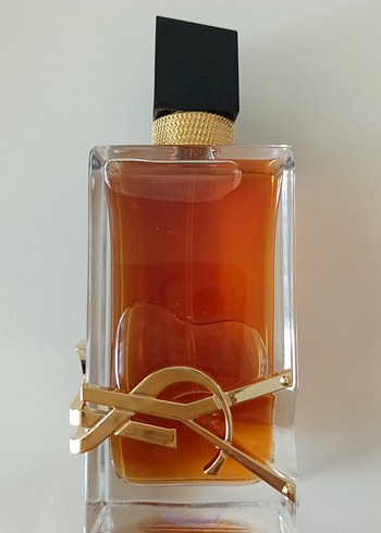 Yves Saint Laurent kadın parfum
