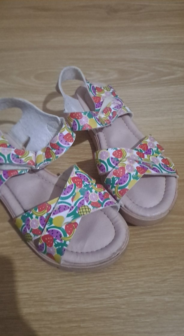Renkli Desenli Kız Çocuk Sandalet - Görsel 2