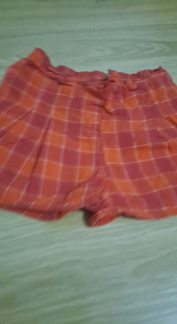 Renkli Pilili Kırmızı Mini Şort - Görsel 2