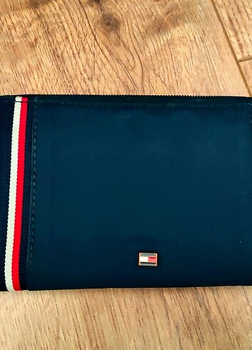  Beden lacivert Renk Tommy Hilfiger cüzdan 
