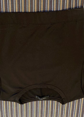 Trendyol & Milla Kadın siyah Kısa Kollu Crop Top