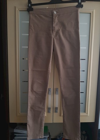 Düğmeli Bej Kadın Esnek Pantolon - Görsel 2