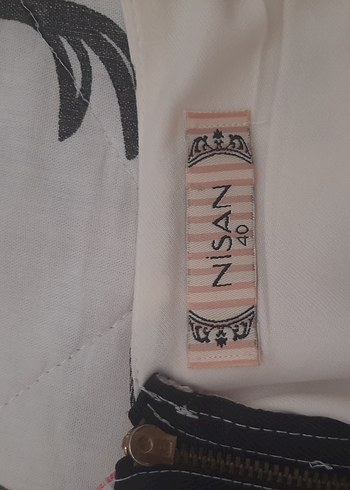 Çiçekli V Yaka Mini Elbise - Görsel 3