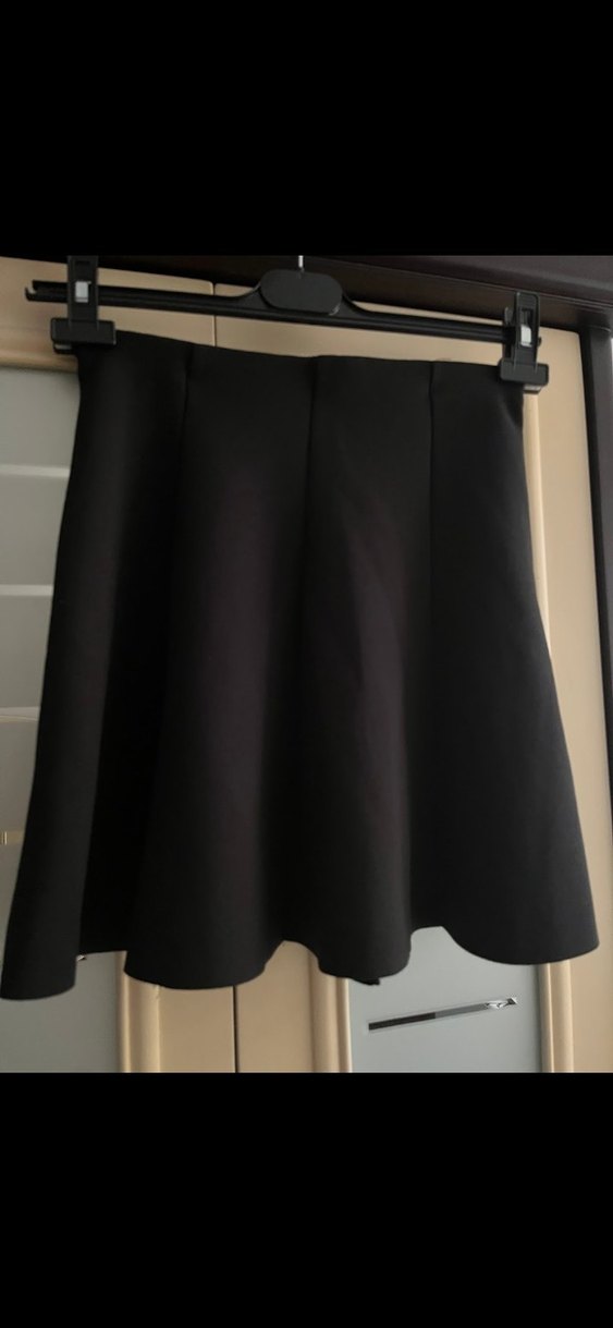 Siyah Pilili Mini  Etek - Görsel 2