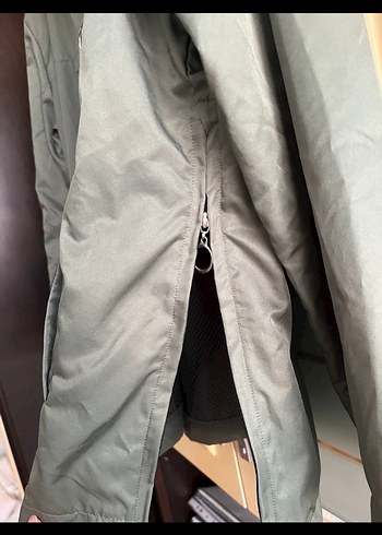 Yeşil içi astarlı sweatshirt - Görsel 2