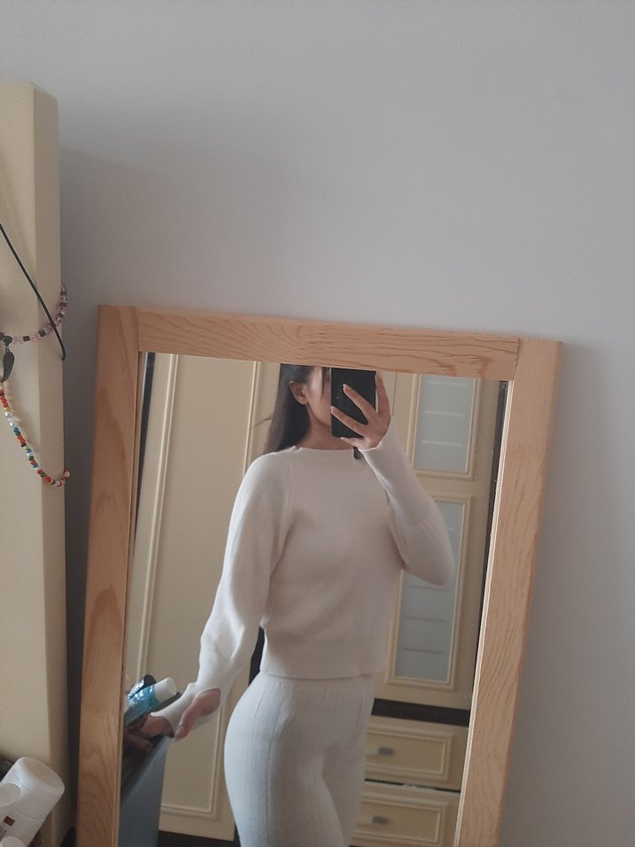 bisiklet yaka krem rengi parmak detaylı triko takım - Görsel 2