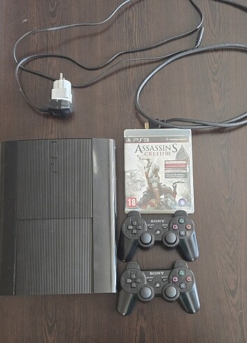 PS3 Super Slim 12GB 2 Kol ve Oyun