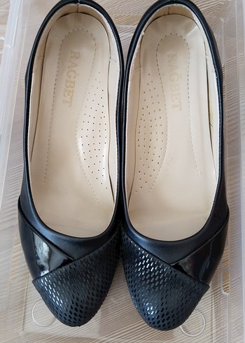 Kemer Detaylı Siyah Yılan Desenli Topuklu Ayakkabı - Görsel 5