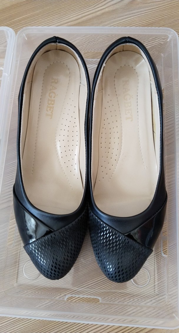 Kemer Detaylı Siyah Yılan Desenli Topuklu Ayakkabı - Görsel 5