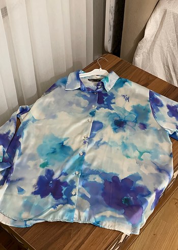 Mavi Batik Desenli Kadın Gömlek