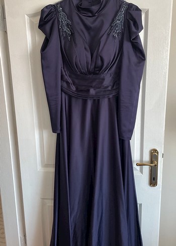 Mor Uzun Kollu Drapeli Gotik Abiye Elbise