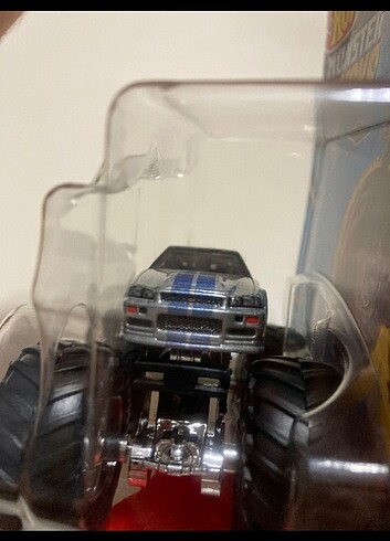  Hotwheels Monster Trucks Nissan Skyline 