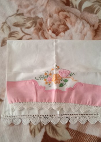 Nakışlı  dantelli çeyizlik  Pastel Yastık Kılıfı 4 adet - Görsel 3