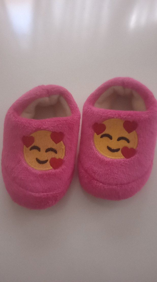 Kız Çocuk Pembe Nakışlı Sıcak Ev Terliği - Görsel 2