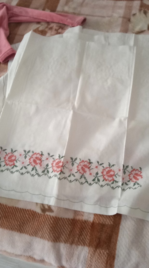 Nakışlı Beyaz Pastel karyola kılıfı - Görsel 3