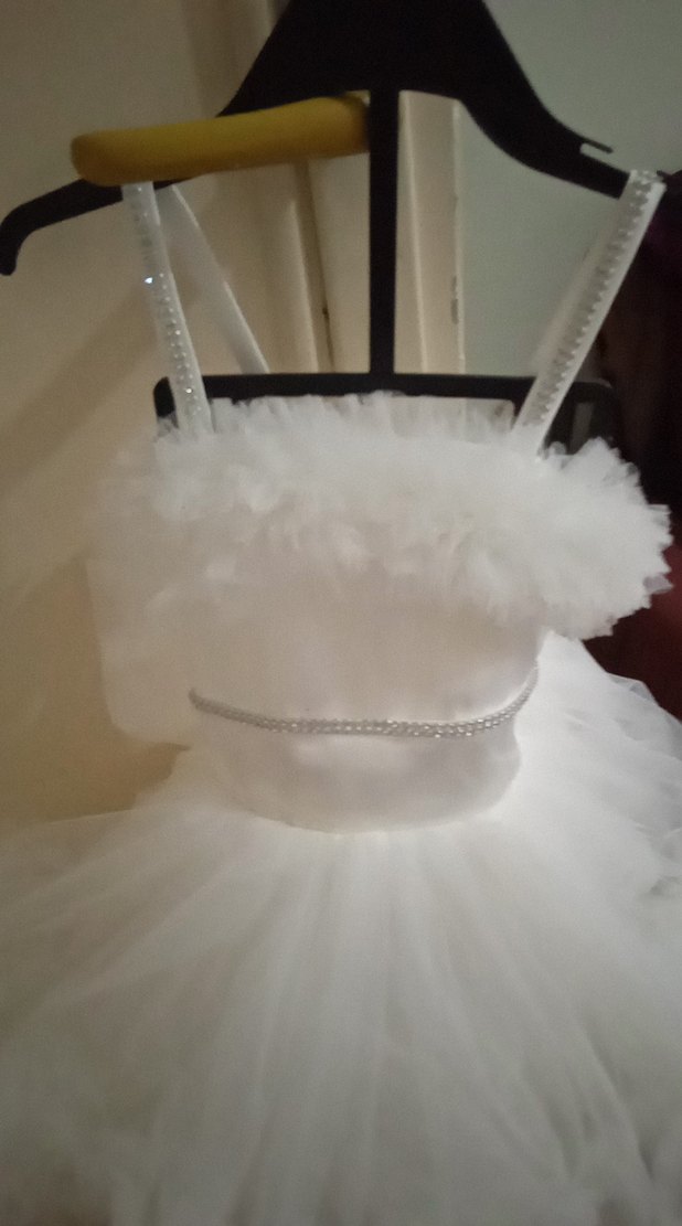 Beyaz Fırfırlı  Kız Çocuk Elbisesi - Görsel 5