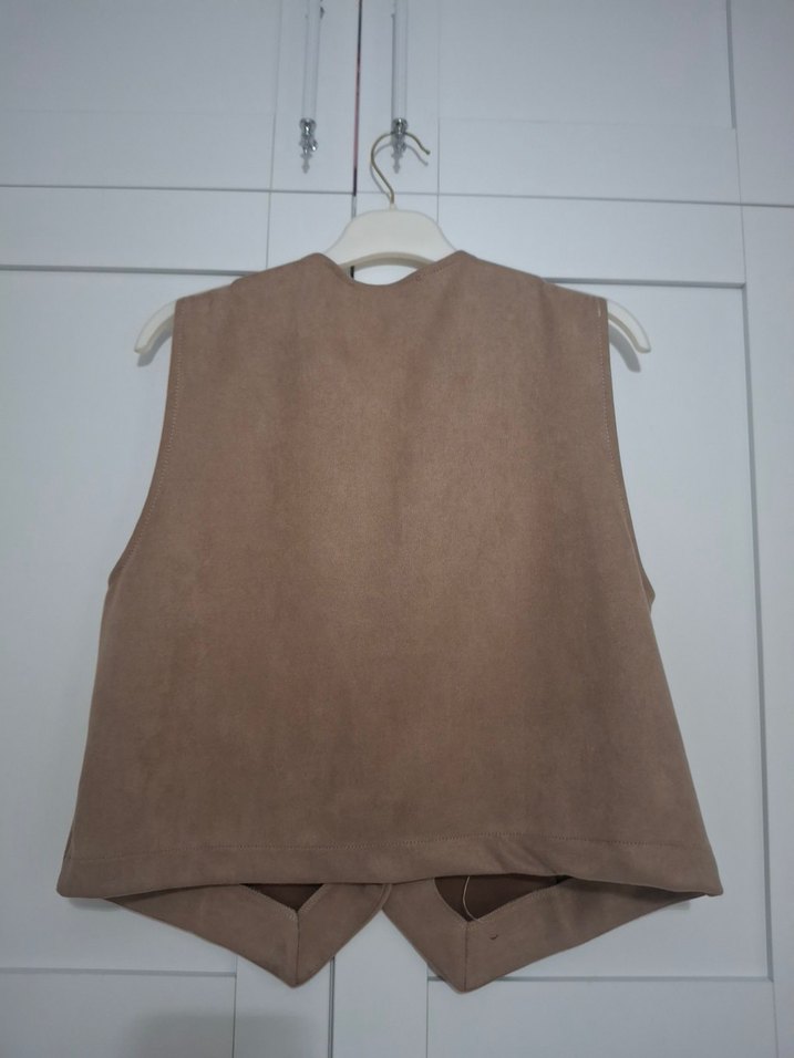 Bej Düğmeli Süet Kadın Yelek - Görsel 2