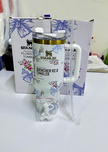 STANLEY Quencher BİPETLİ FİYONKLU TERMOS