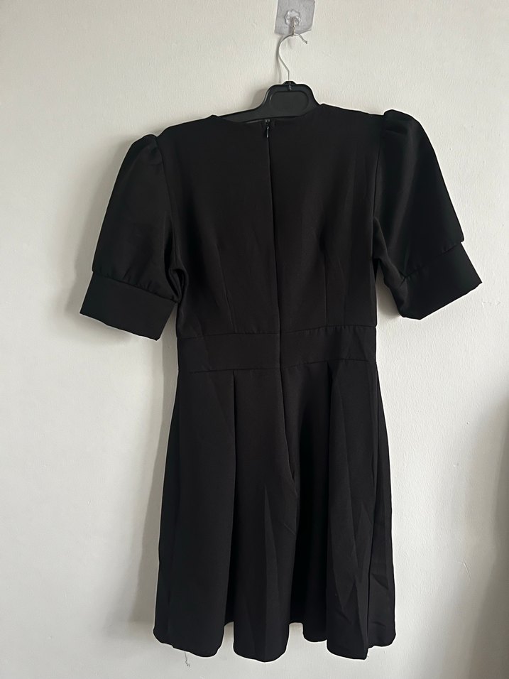 V Yaka Siyah Midi Kadın Elbise - Görsel 2