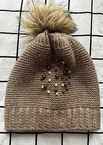 Kadın Bej Örgü Ponponlu Bere - Görsel 2