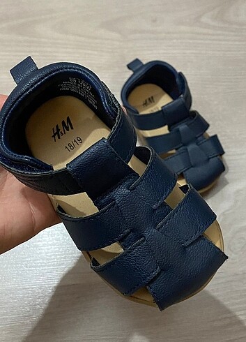 H&M H&M erkek bebek ayakkabısı