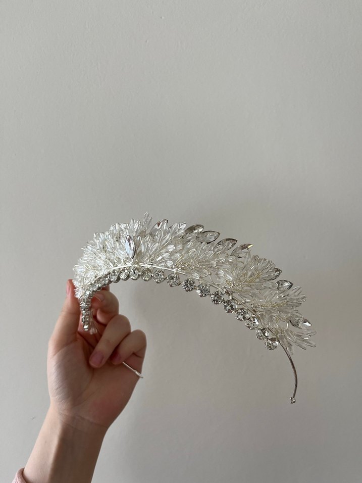 Beyaz Parlak Taşlı Kadın Gelin Tacı - Görsel 2