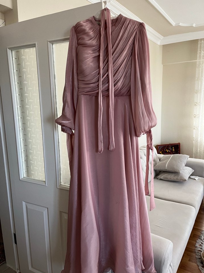 Pembe Drapeli Uzun Kollu Abiye Elbise - Görsel 2