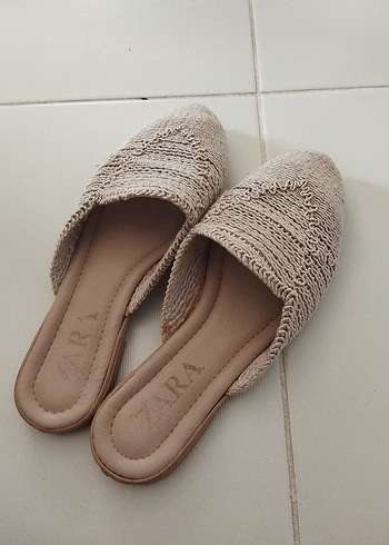 Diğer Bej Örgü Detaylı Kadın Terlik