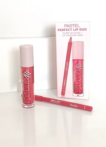 Pastel plump up lip gloss ve kalem