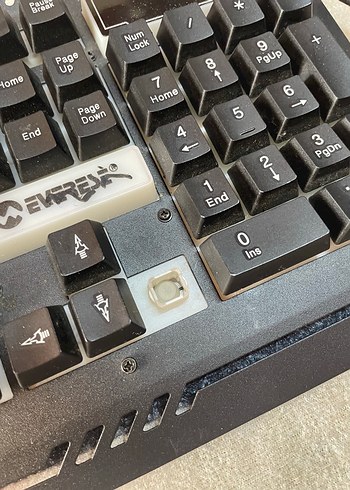 Kablolu Siyah Klavye oyuncu klavyesi - Görsel 2