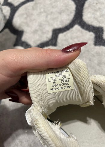 Bershka Beyaz Platform Topuklu Bağcıklı Kadın Spor Ayakkabı