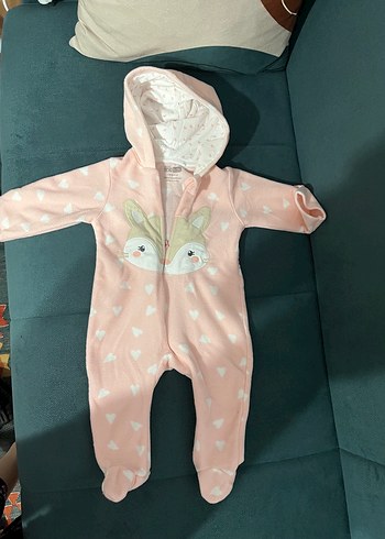 Kapüşonlu Pembe Bebek Tulumu