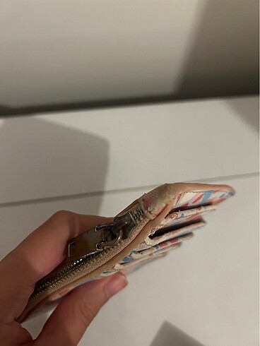 Mango mini fermuarlı cüzdan - Görsel 4