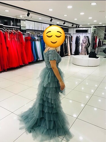 Diğer Midi arkası uzun önü kısa katlı elbise
