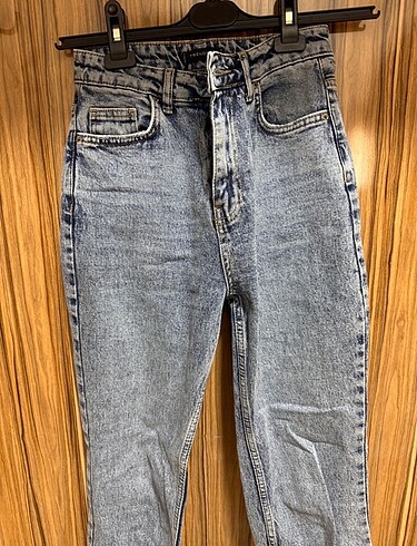 Trendyol & Milla Yüksek bel bootcut jean yırtmaçlı paça