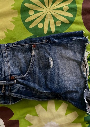 Kadın Bağcıklı Koyu Mavi Kopuk Denim Şort - Görsel 3