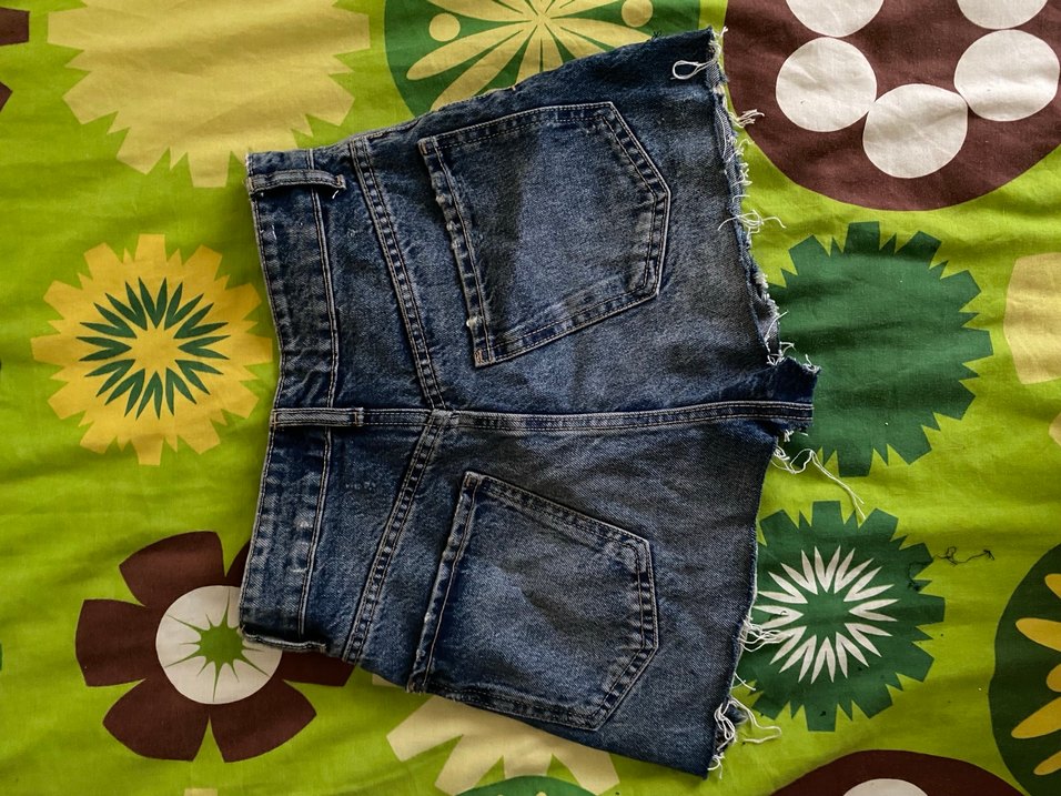 Kadın Bağcıklı Koyu Mavi Kopuk Denim Şort - Görsel 2