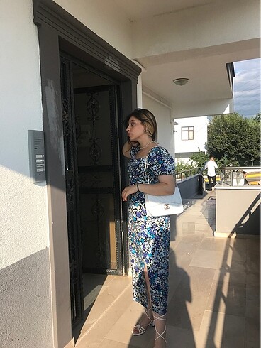 m Beden Yazlık çiçekli elbise