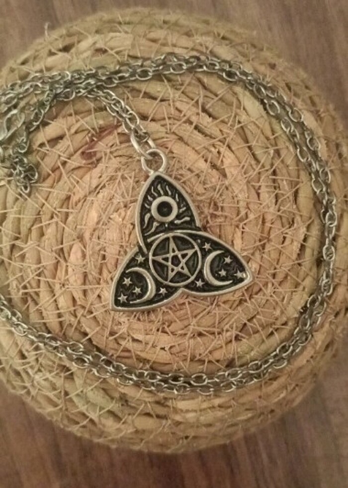 Gotik Pentagram kolye - Görsel 2