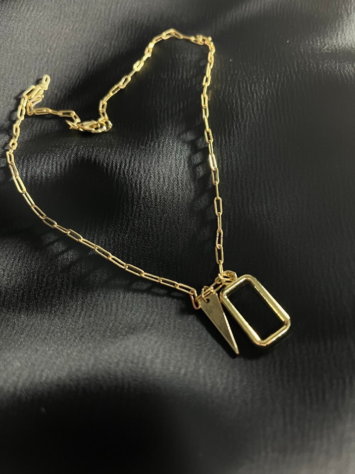 Uzun Zincir Detaylı Altın Kadın Kolye - Görsel 2
