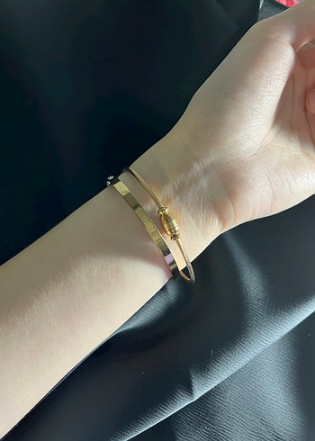 Minimalist Altın Renk Boncuklu Bileklik - Görsel 3