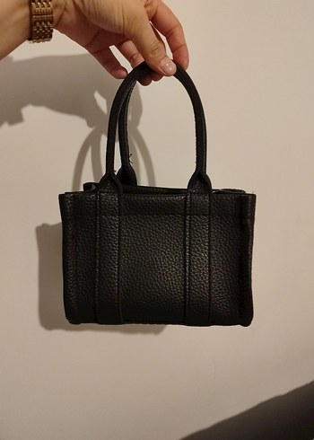 Siyah Deri Kadın Çanta - Fermuarlı, Parisli Stil - Görsel 3