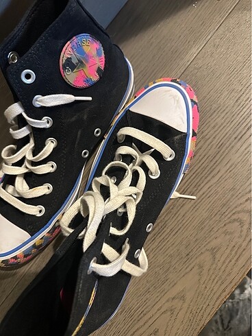 Converse